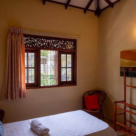 The Tourist Balcony Appartement Negombo Buitenkant foto