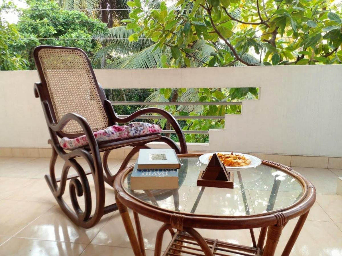 The Tourist Balcony Appartement Negombo Buitenkant foto
